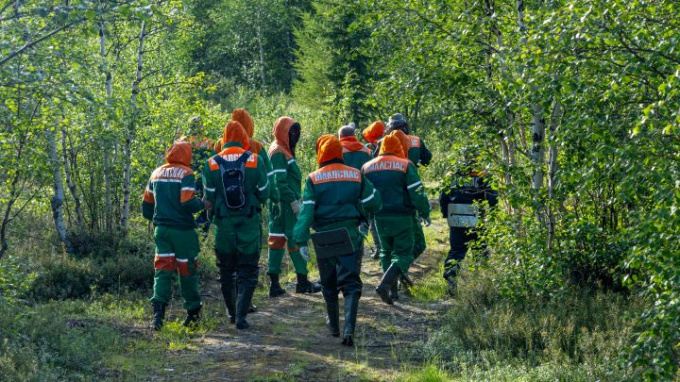 В лесу у ямальского Миллионника спасли подростков