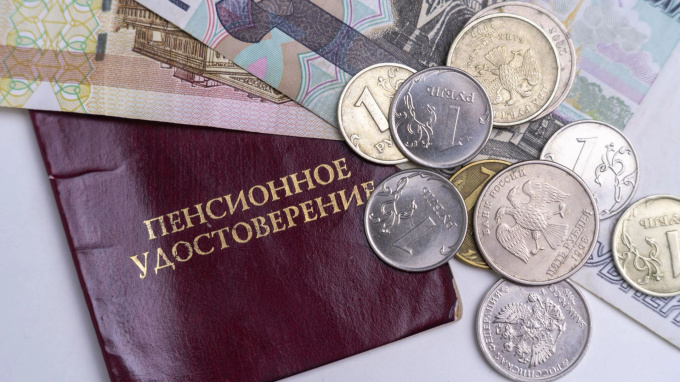 Врач из Губкинского через суд добился пенсии в 1,3 млн рублей