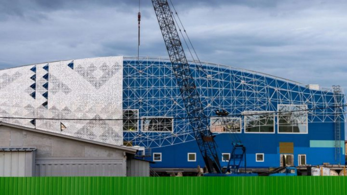 Строители «Ямал-Арены» получили «ускорение» от губернатора