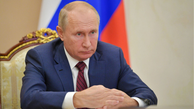 Воспитание и наставничество: Дмитрий Артюхов рассказал, о чем докладывал Путину на Совбезе