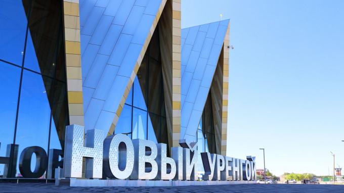 Два самолета отправятся из Нового Уренгоя в Москву с весомой задержкой